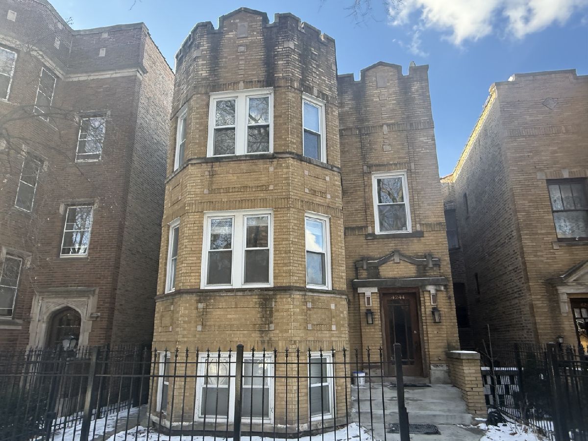  For Sale Chicago Illinois