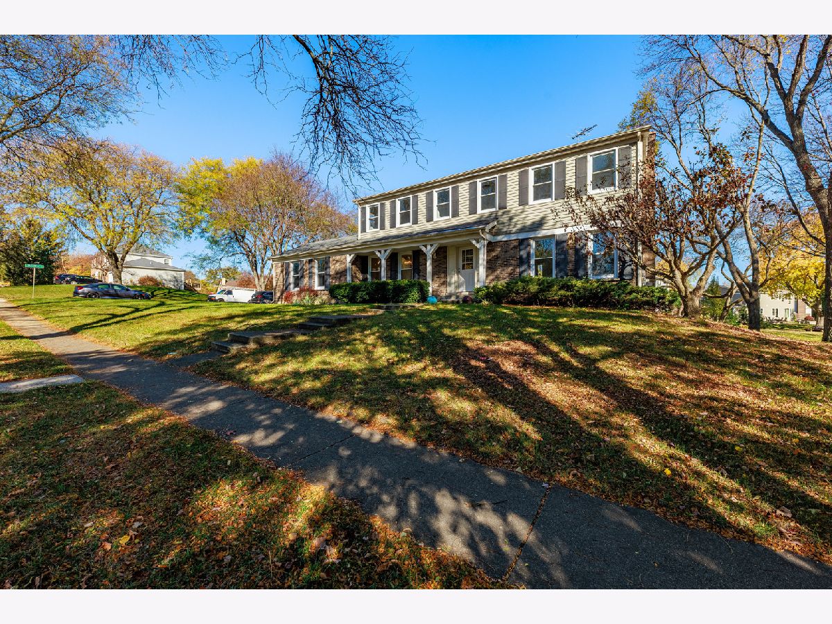  For Sale Palatine Illinois, 1224 Whytecliff Road