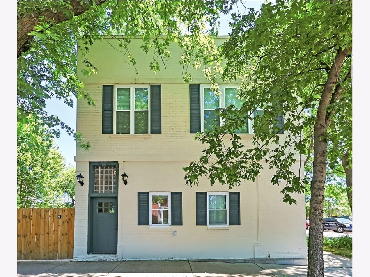  For Rent Chicago Illinois, 3001 Sawyer