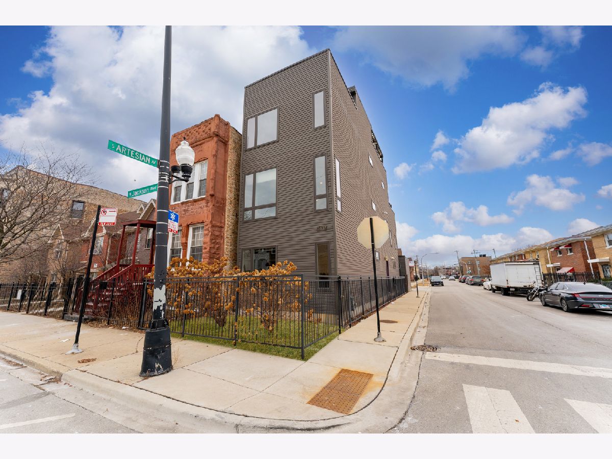  For Rent Chicago Illinois, 2437 Jackson