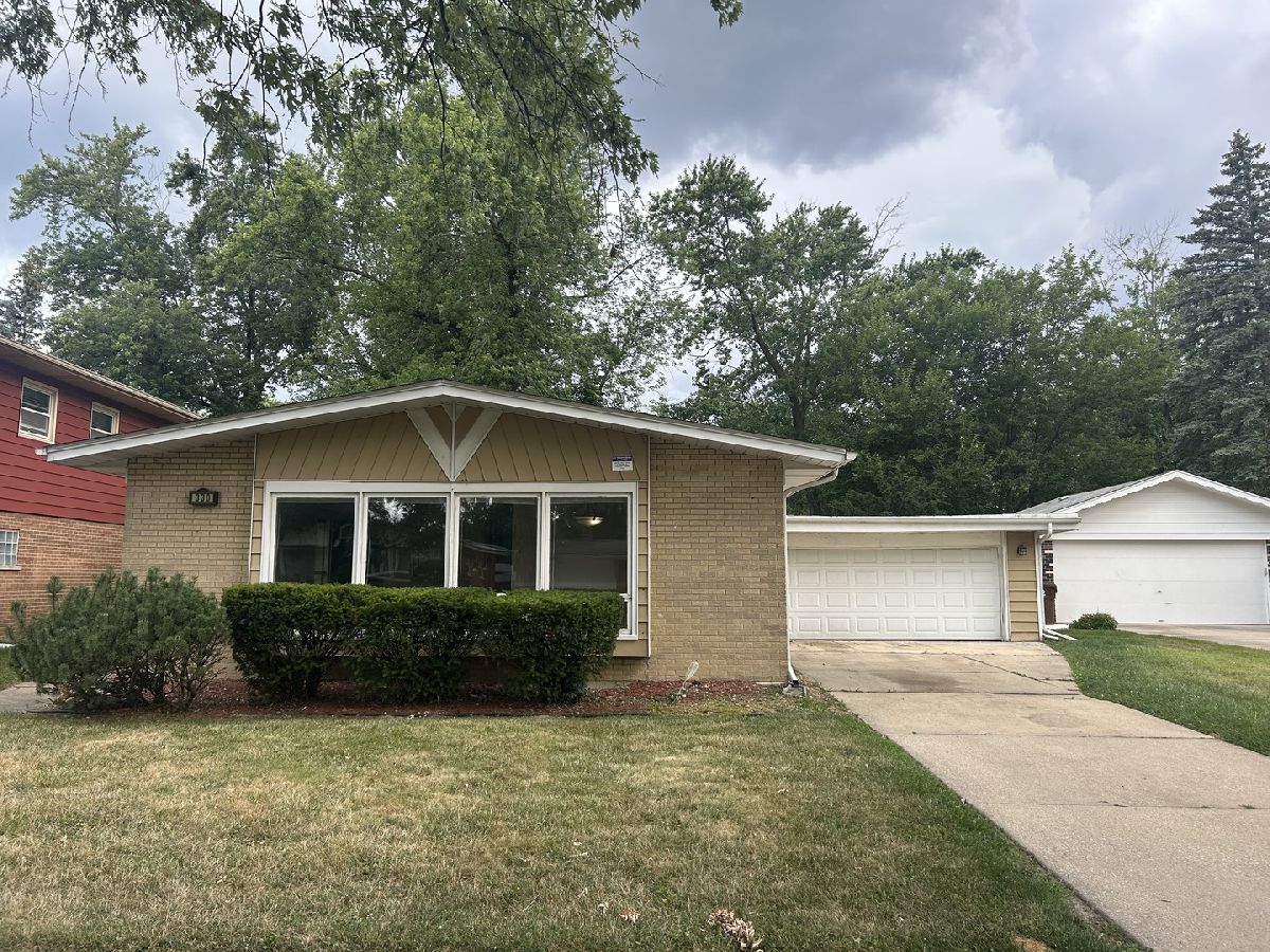  For Sale Glenwood Illinois, 330 Holly Court