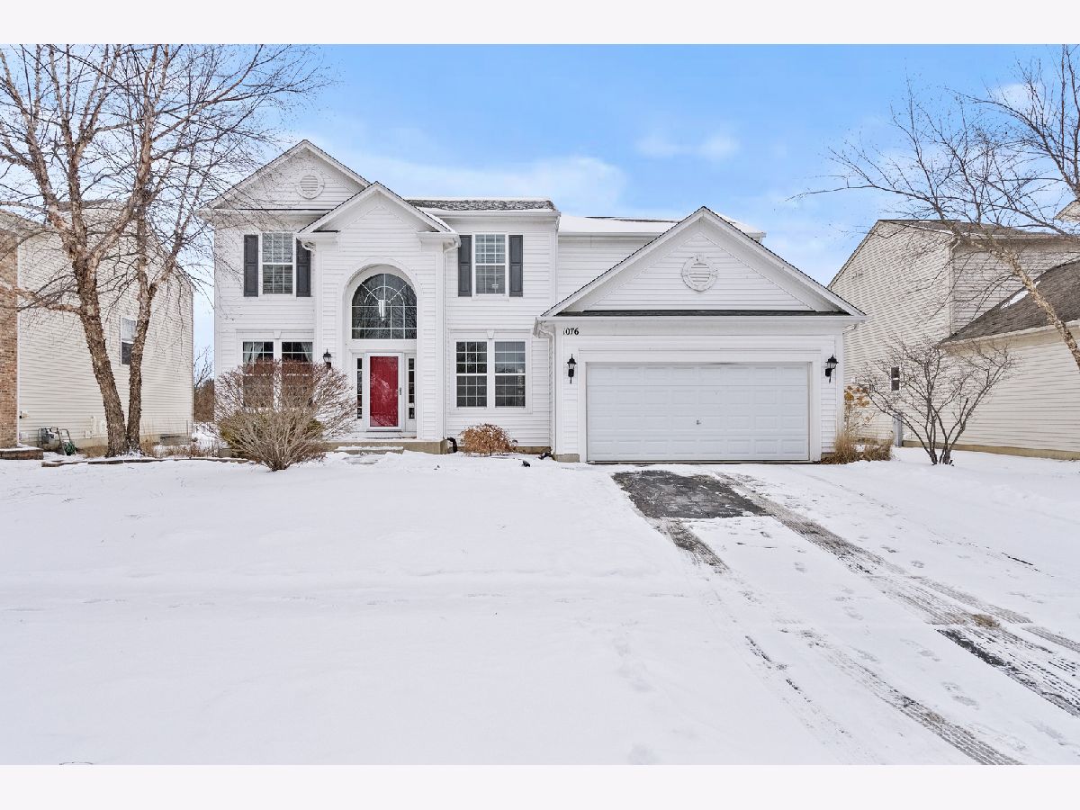  For Sale Antioch Illinois, 1076 Goldfinch Lane