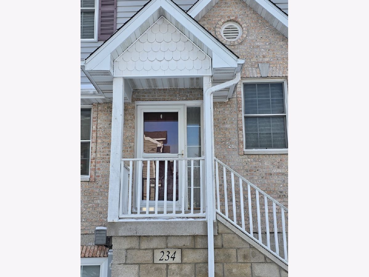  Rented Cortland Illinois, 234 Kyra