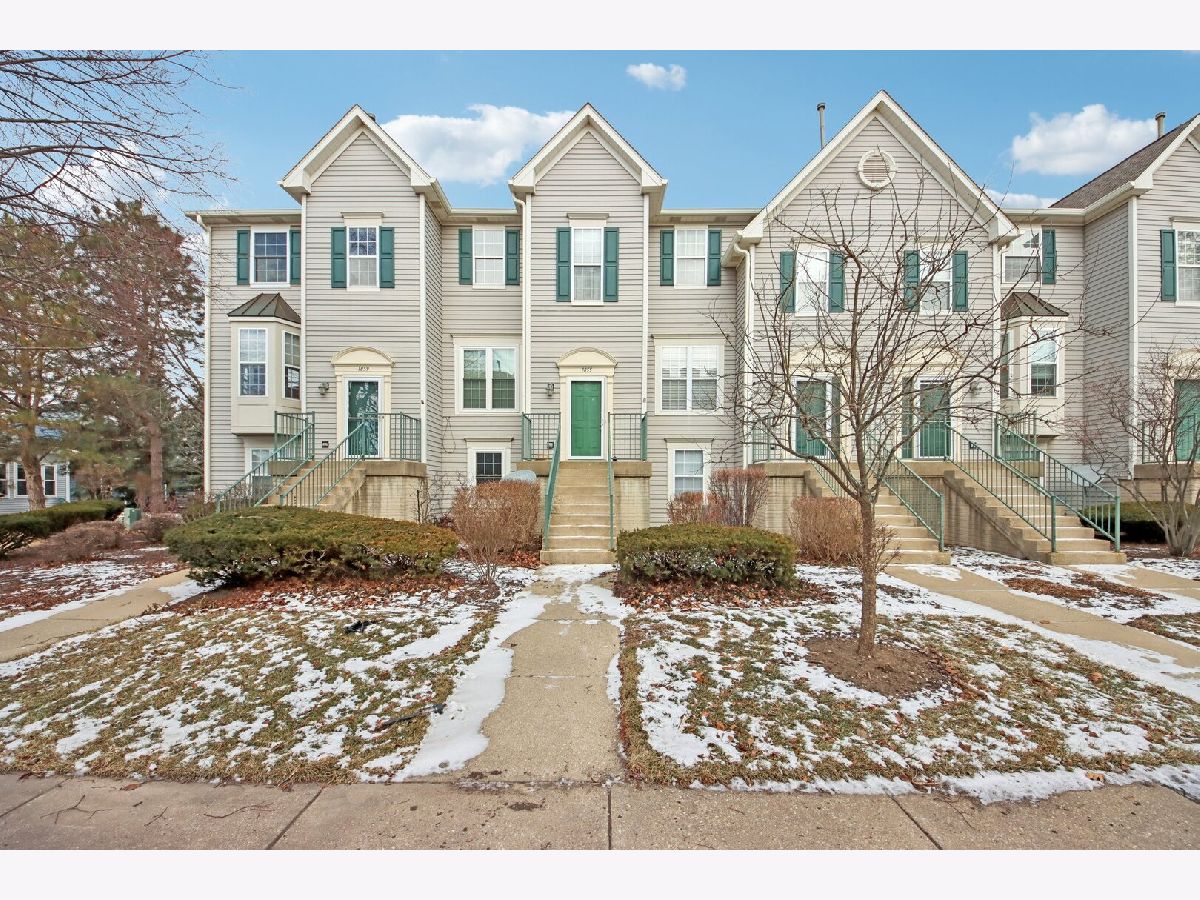  For Sale Montgomery Illinois, 1855 Grandview Place