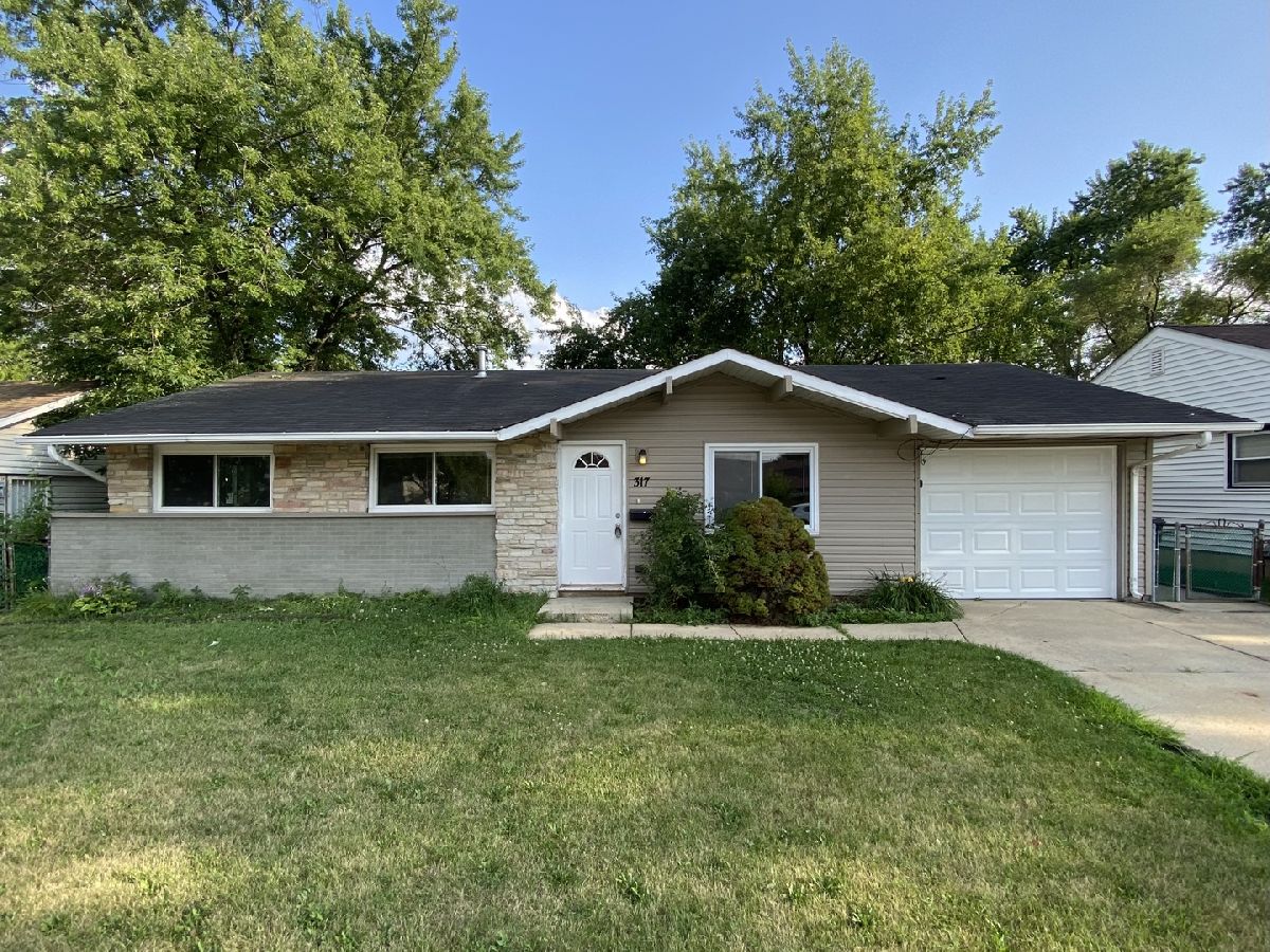  For Sale Streamwood Illinois, 317 Schaumburg Road