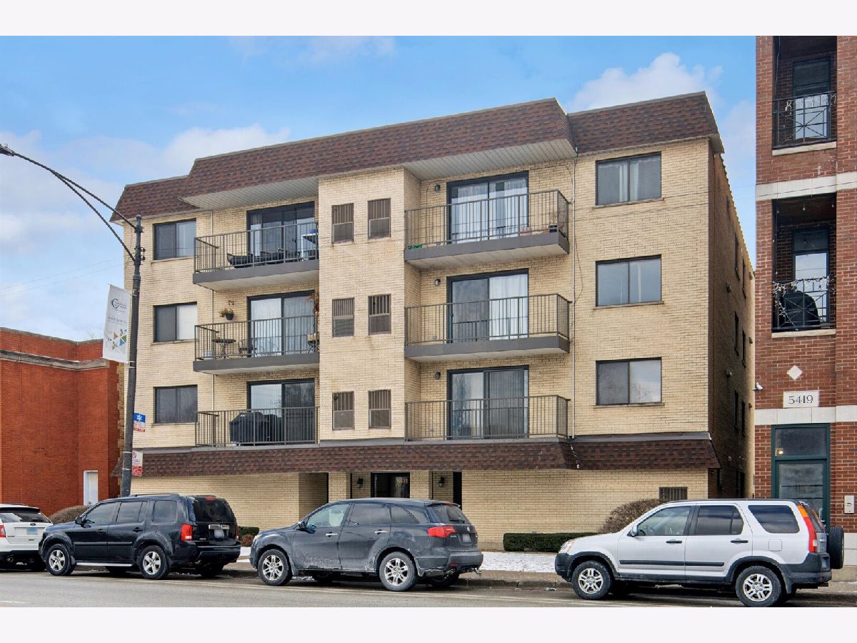  For Sale Chicago Illinois, 5411 Lawrence Avenue