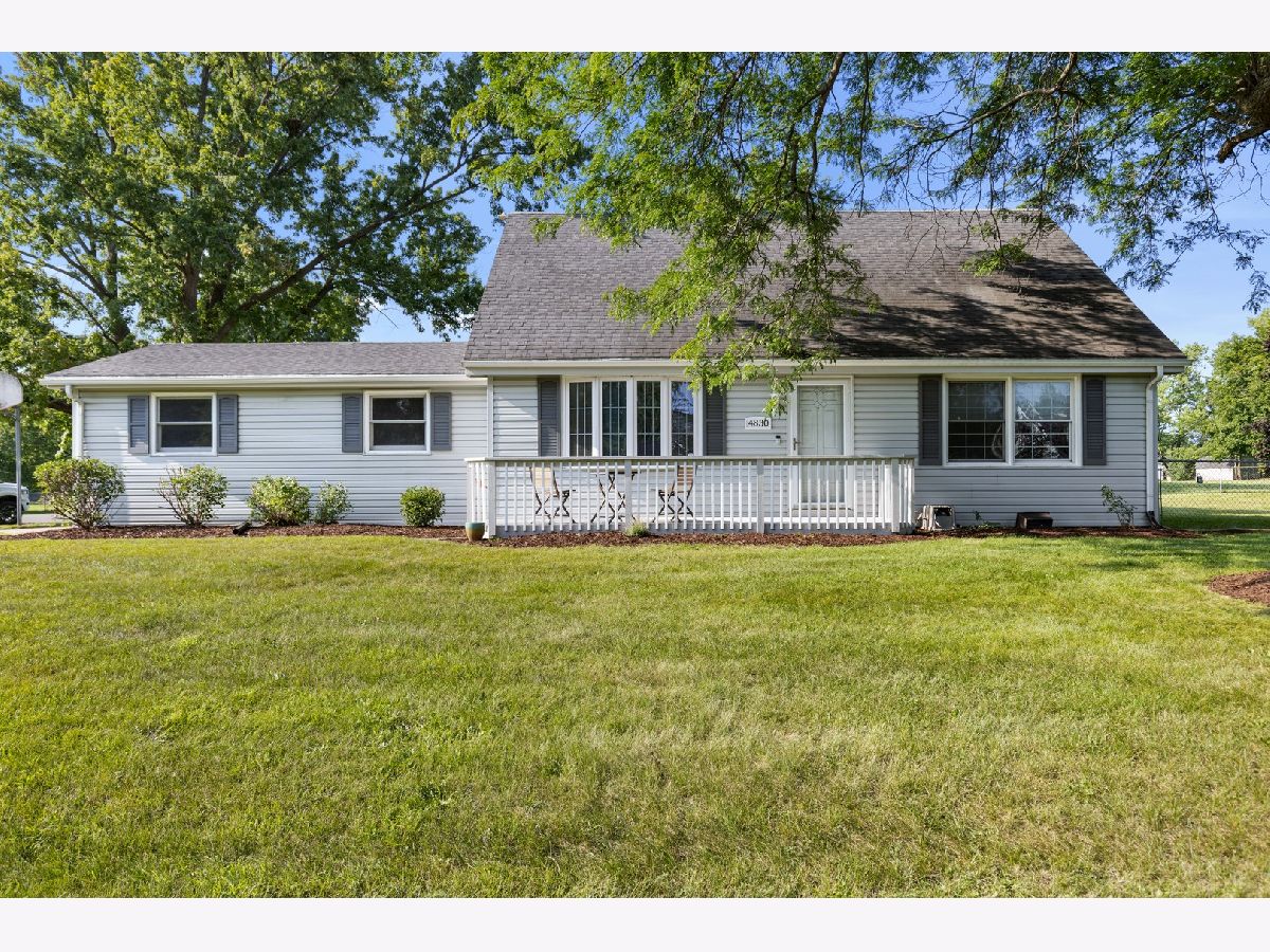  For Sale Roscoe Illinois, 4830 Crown Point Circle
