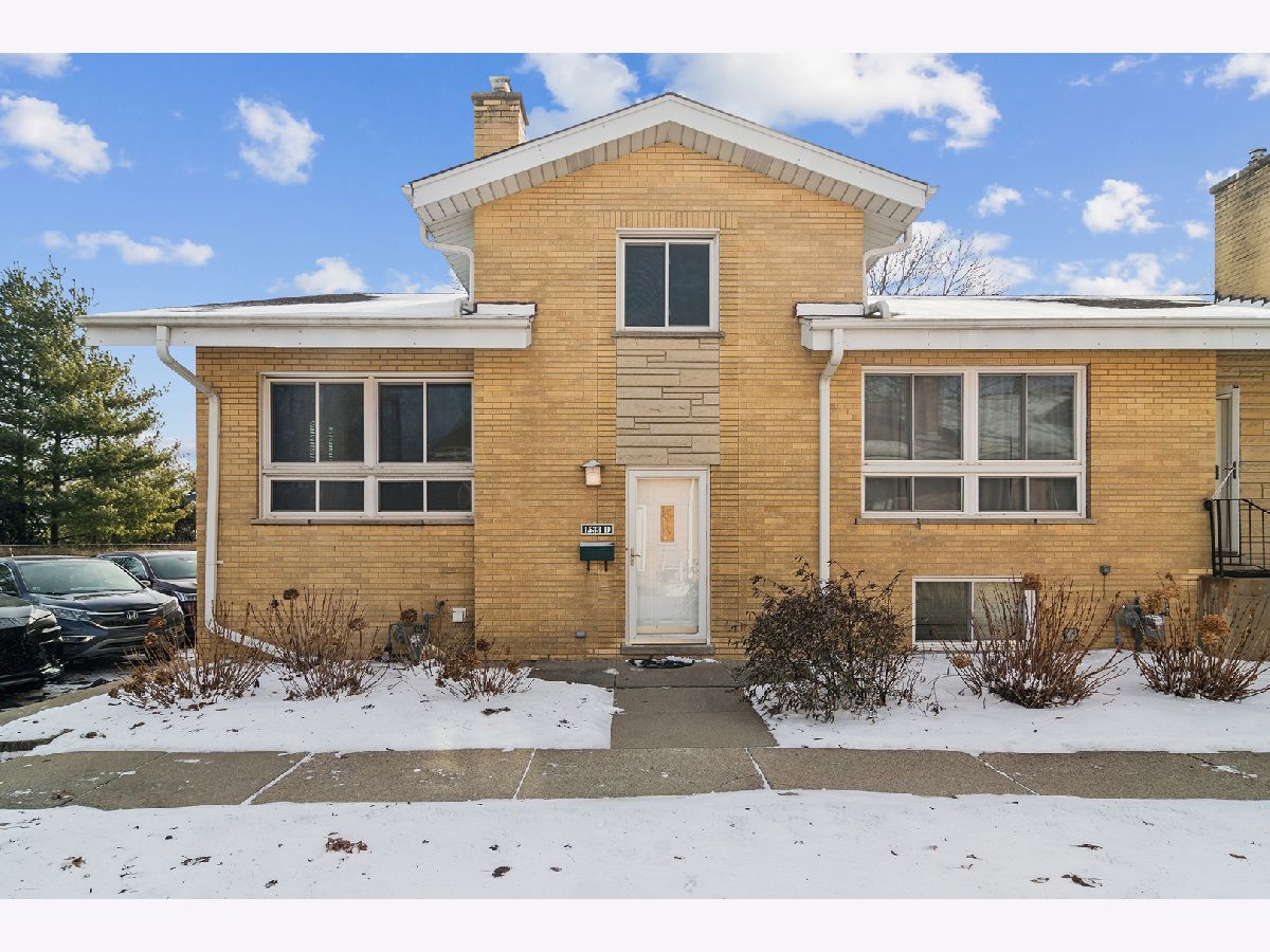  Sold Arlington Heights Illinois, 1533 Arlington Heights