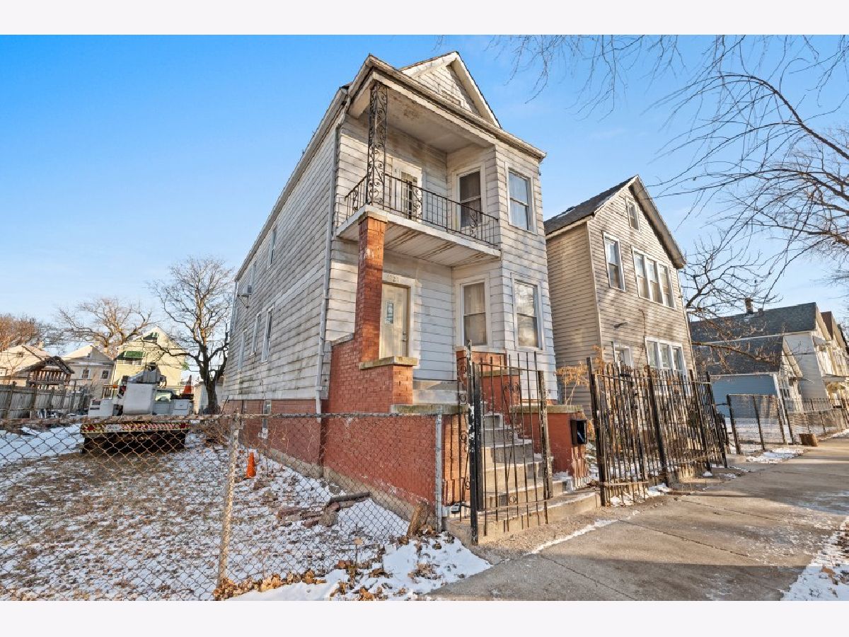  For Sale Chicago Illinois, 4827 Throop Street