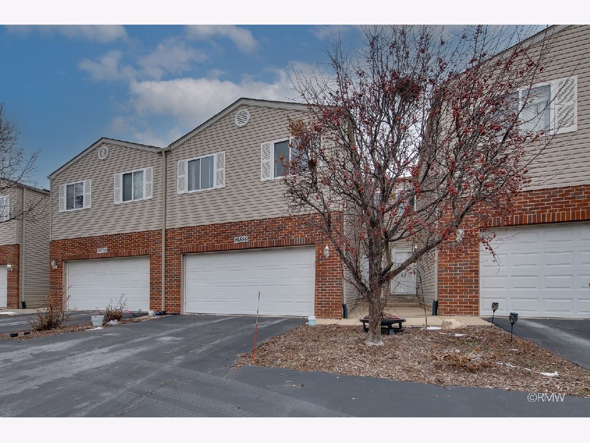  For Rent Lockport Illinois, 16556 Willow Walk