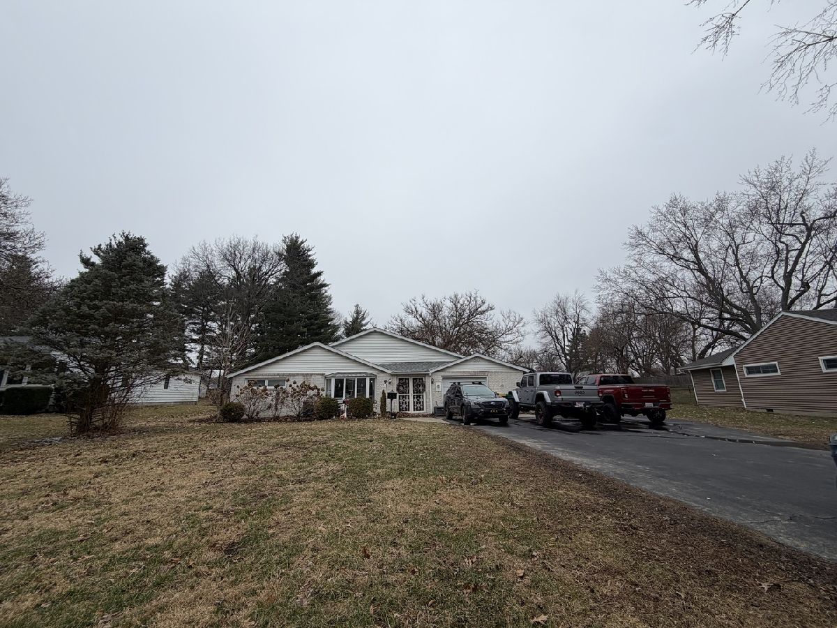  For Sale Decatur Illinois, 23 Greenridge Drive
