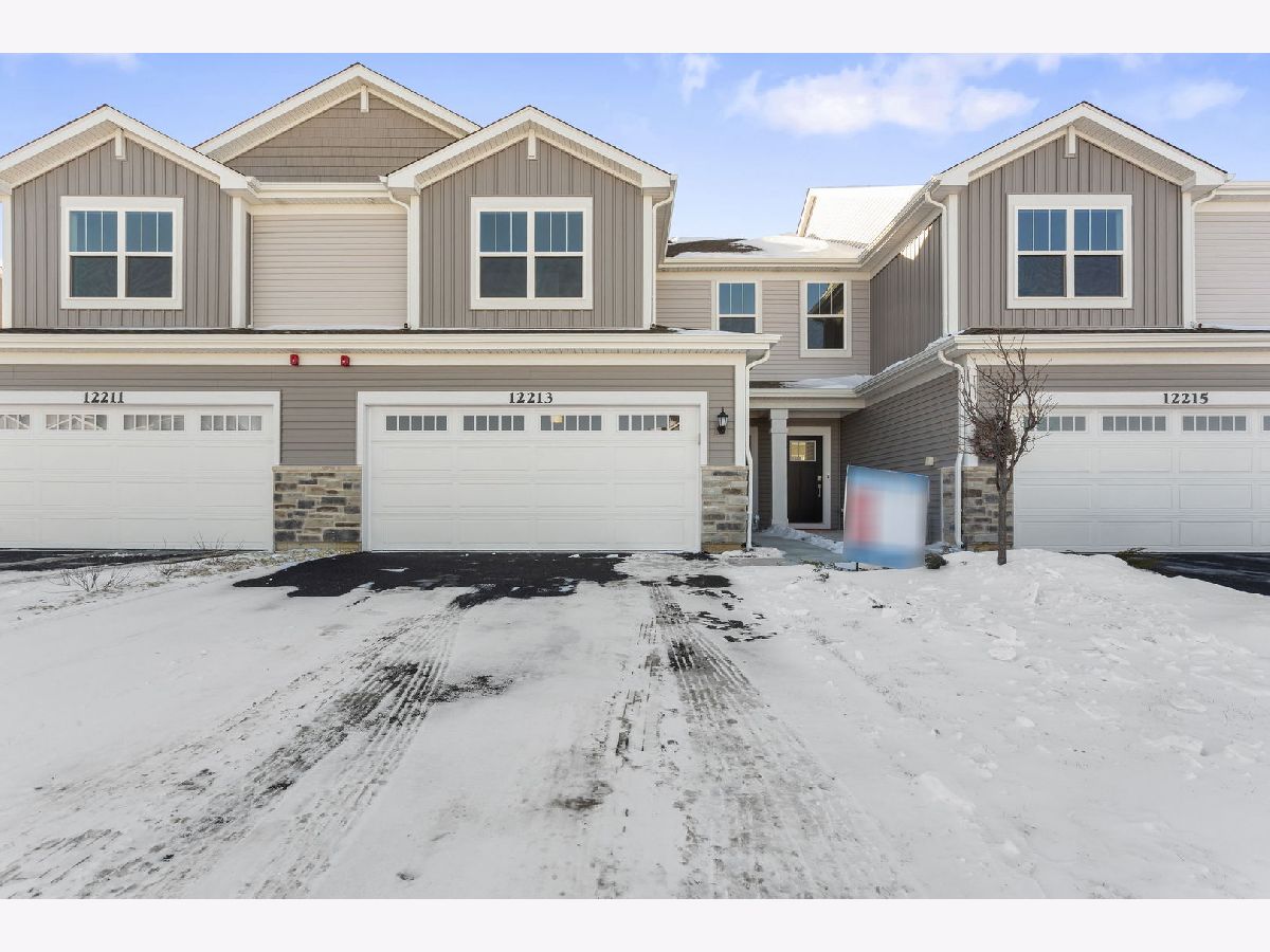 Condos & Townhomes For Rent Regency Square Huntley Illinois, 12213 Dodwell