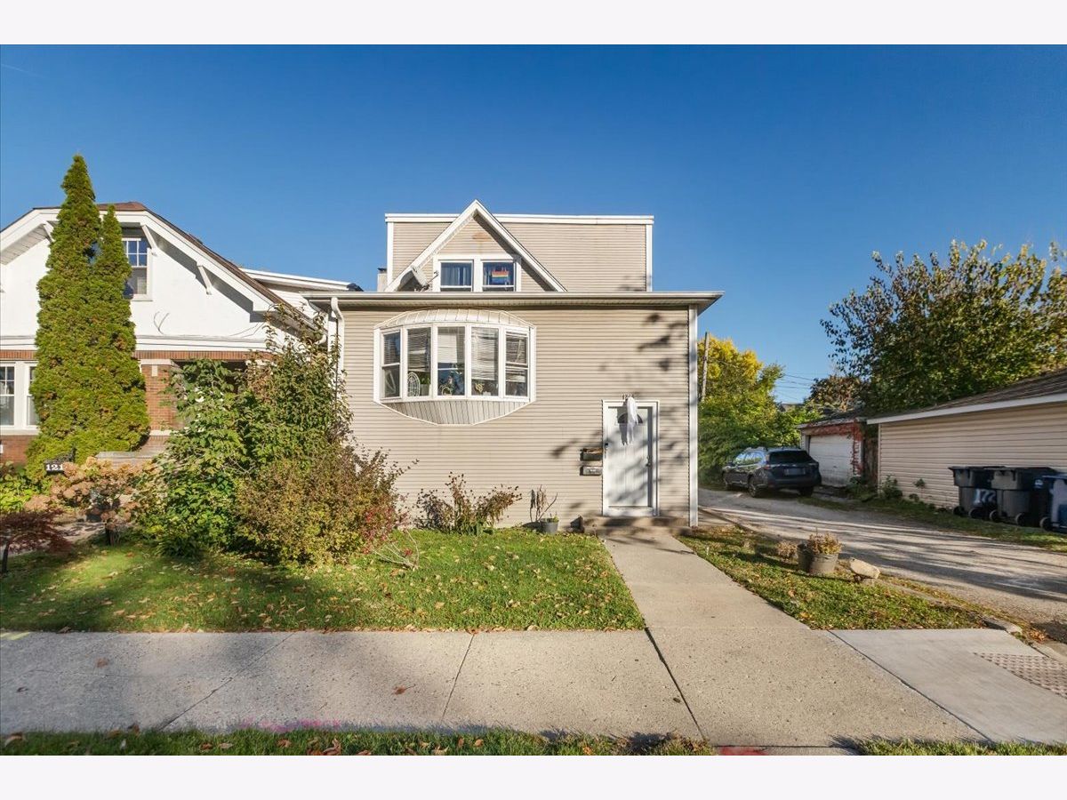  For Sale Evanston Illinois, 1213 Darrow Avenue