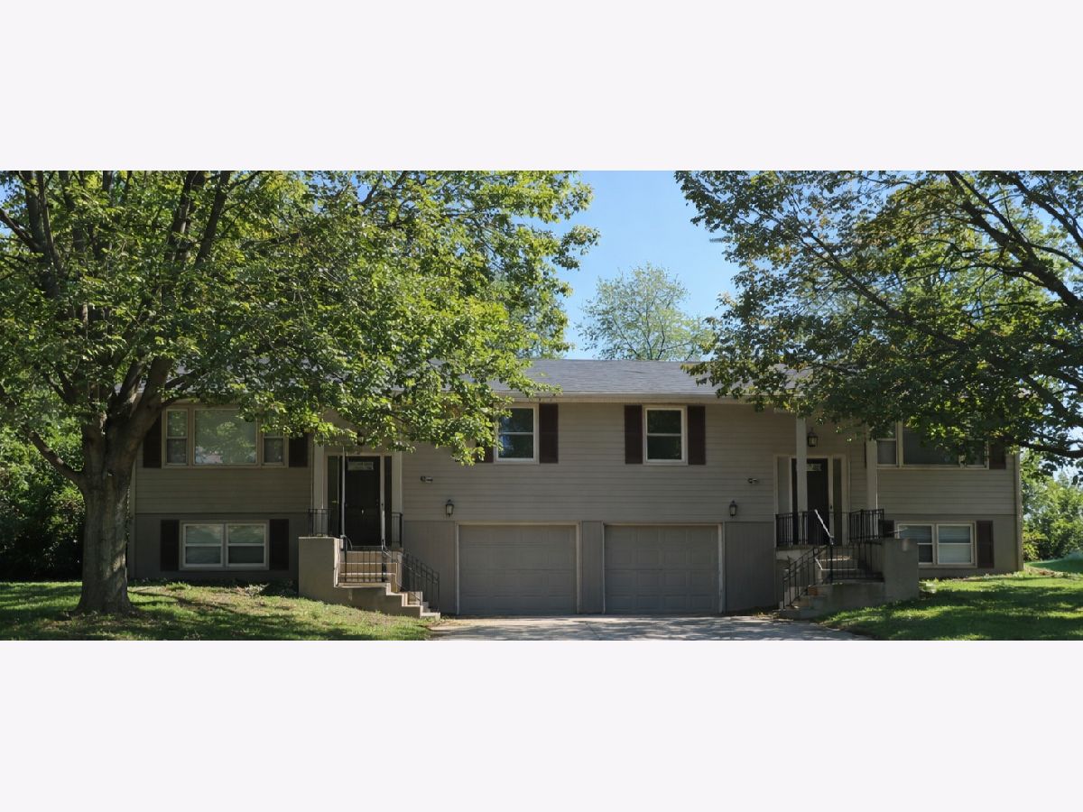  Sold Winnebago Illinois, 402/404 Woodrow