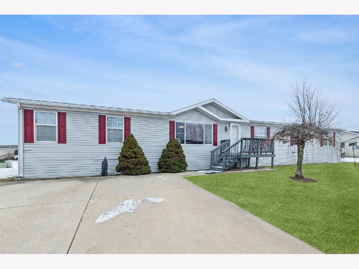  For Sale Lynwood Illinois, 194 Sparrow Drive