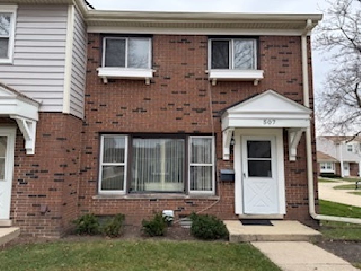  For Sale Wood Dale Illinois, 507 Washington Square