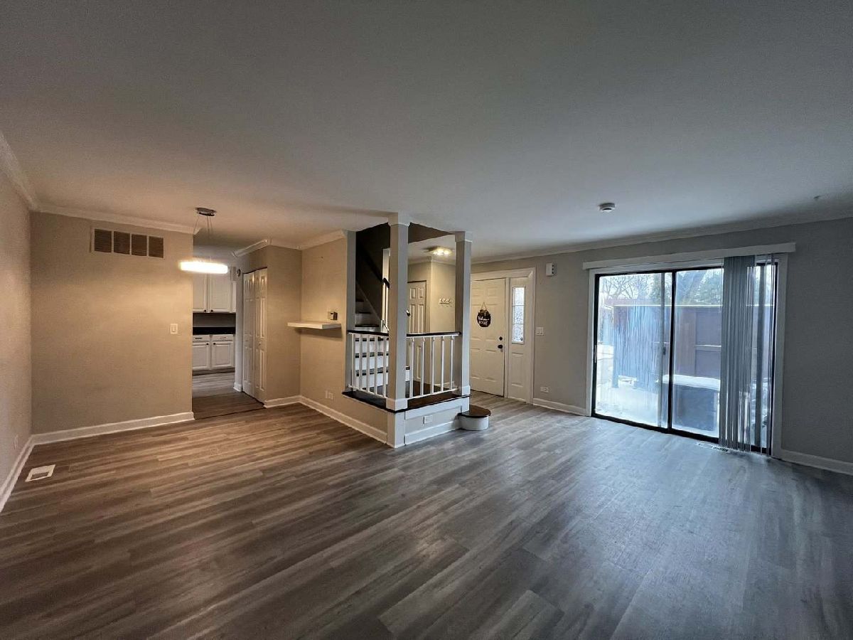  For Rent Downers Grove Illinois, 7333 Winthrop