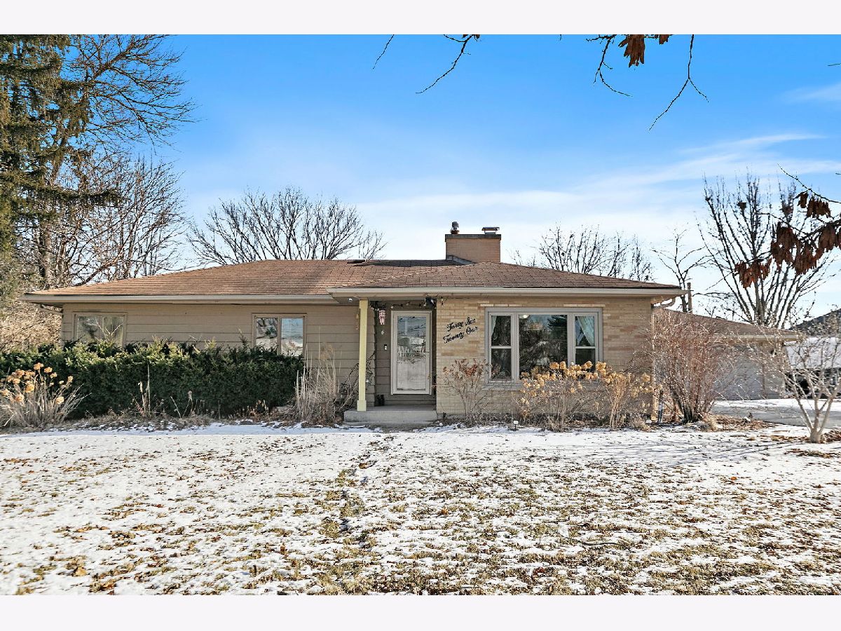 For Sale Lisle Illinois, 4621 Yender Avenue