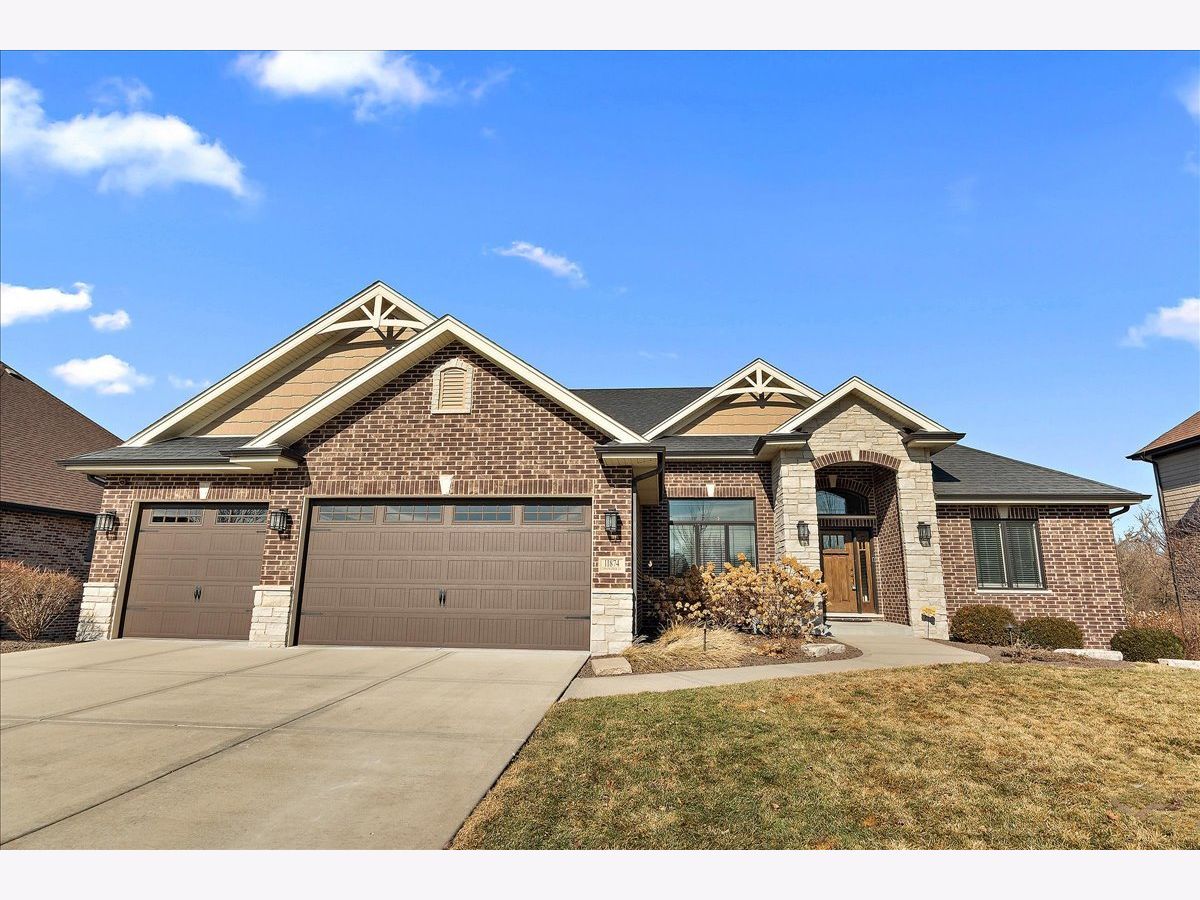  Sold Mokena Illinois, 11874 Ginger Creek