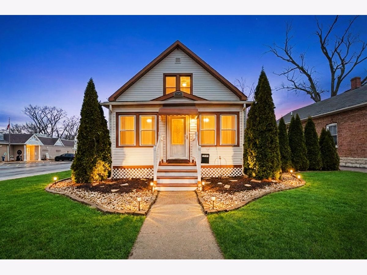  For Sale Tinley Park Illinois, 17201 Oak Park Avenue