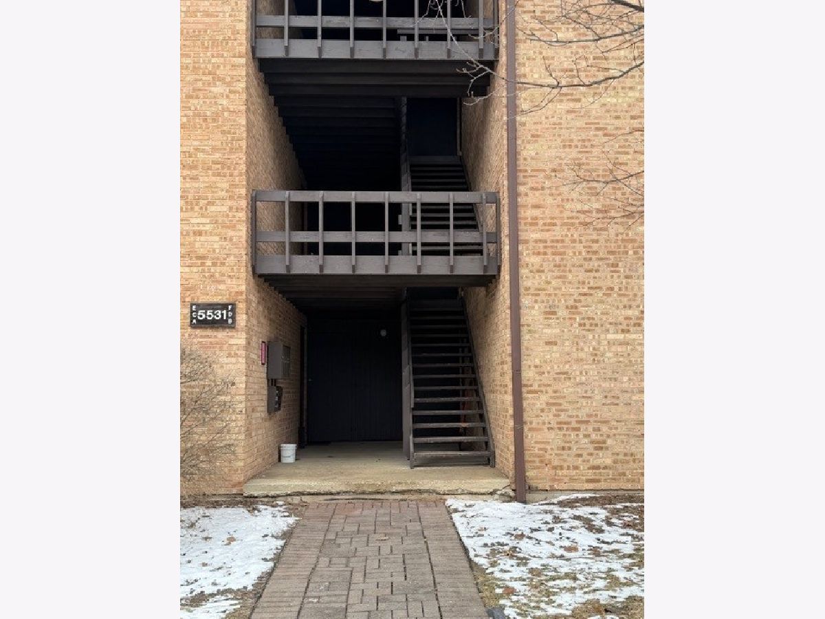  For Sale Lisle Illinois, 5531 Lake Drive