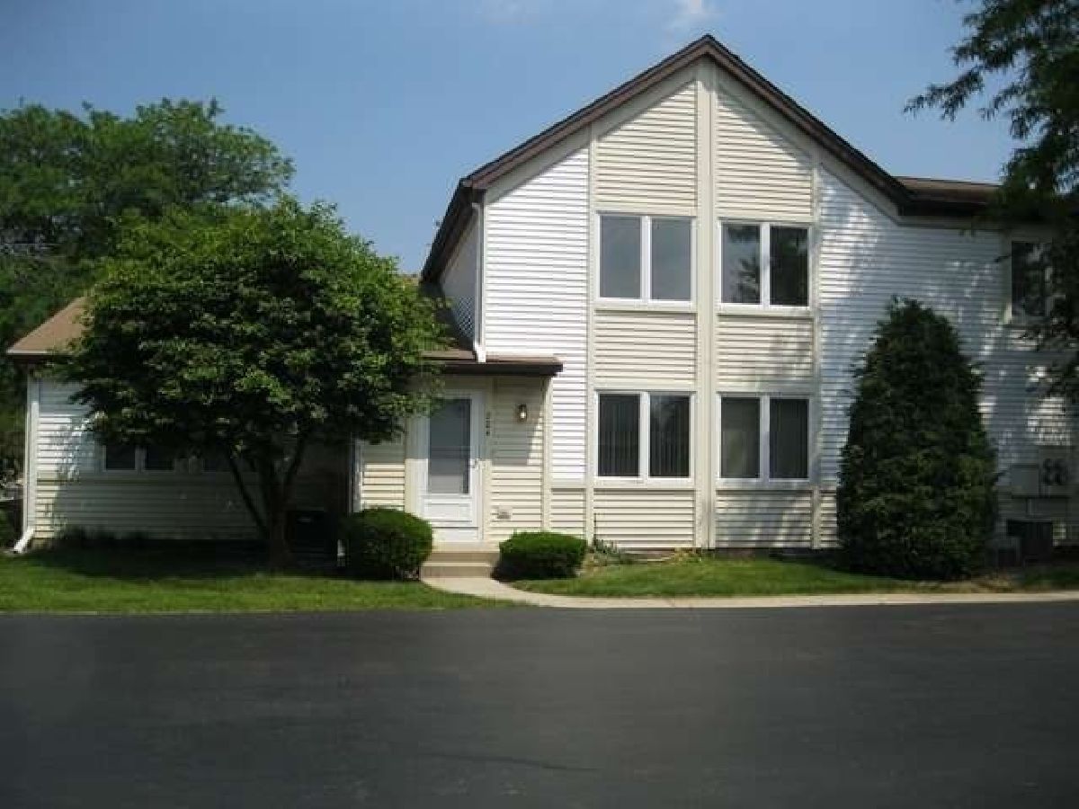  Rented Deerfield Illinois, 204 Inverrary