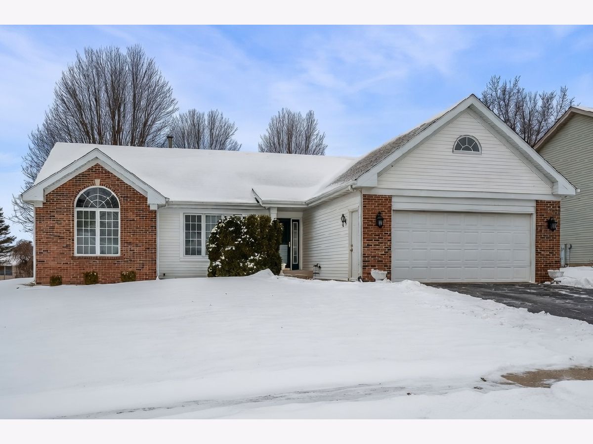  For Sale Cherry Valley Illinois, 4797 Lindbloom Lane