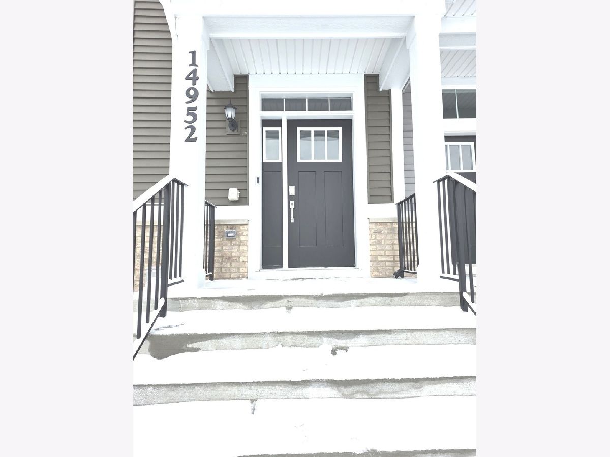 Homes & Condos & Townhomes For Rent Keller Farm Plainfield Illinois, 14952 Dyer