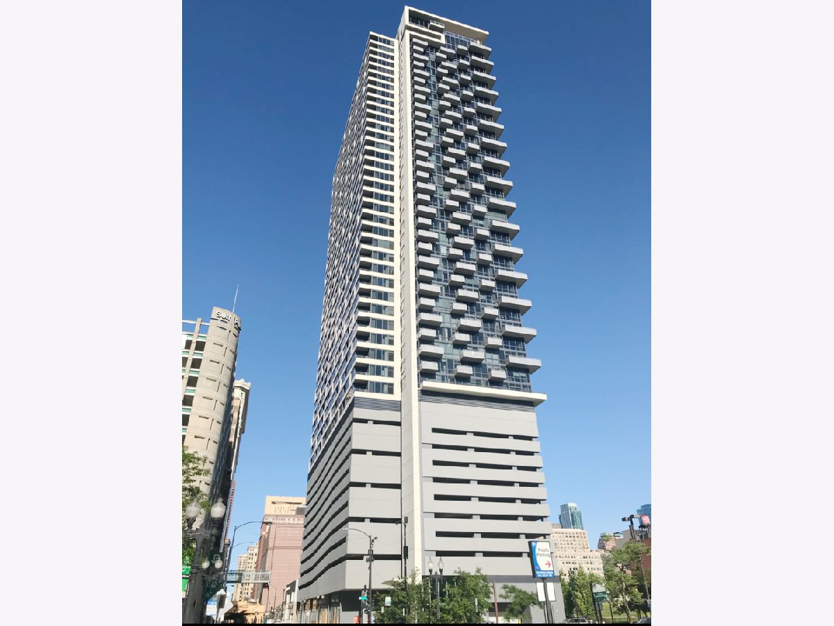  For Rent Chicago Illinois, 235 Van Buren