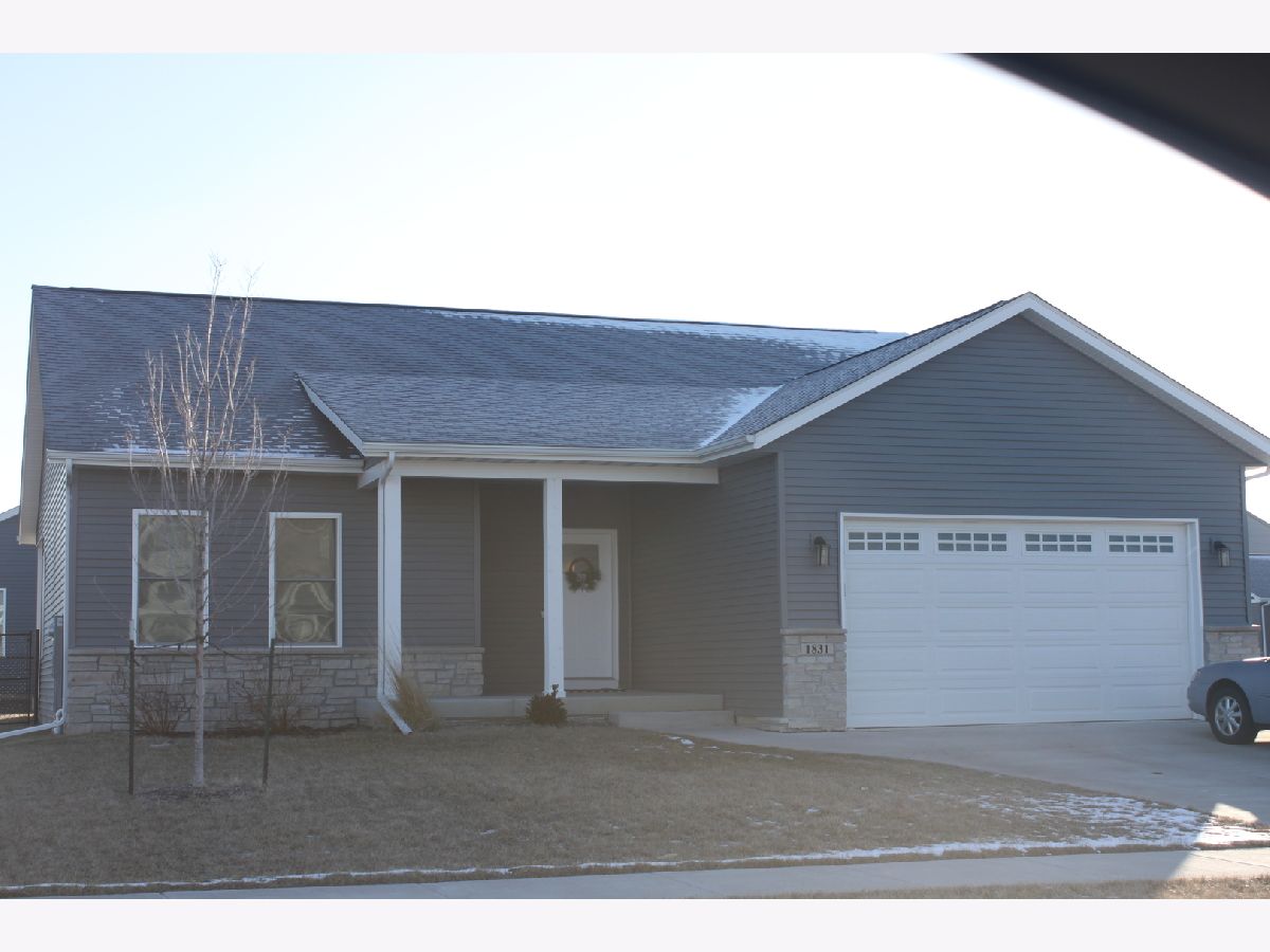  For Sale Eldridge Iowa, 1831 5th Street