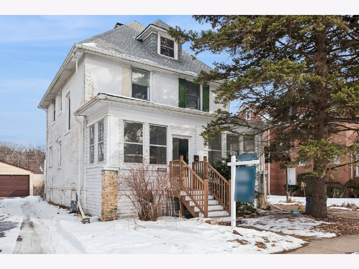  Rented Evanston Illinois, 2639 Prairie