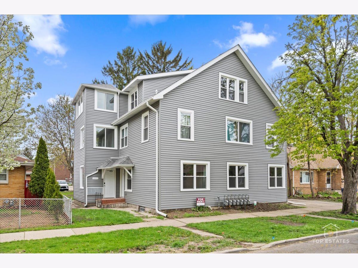  Rented North Chicago Illinois, 1542 Victoria