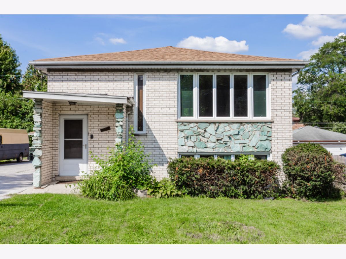  For Sale Justice Illinois, 7840 Cronin Avenue