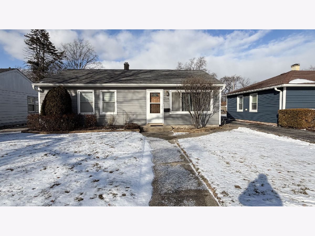  For Rent Lansing Illinois, 3528 Adams