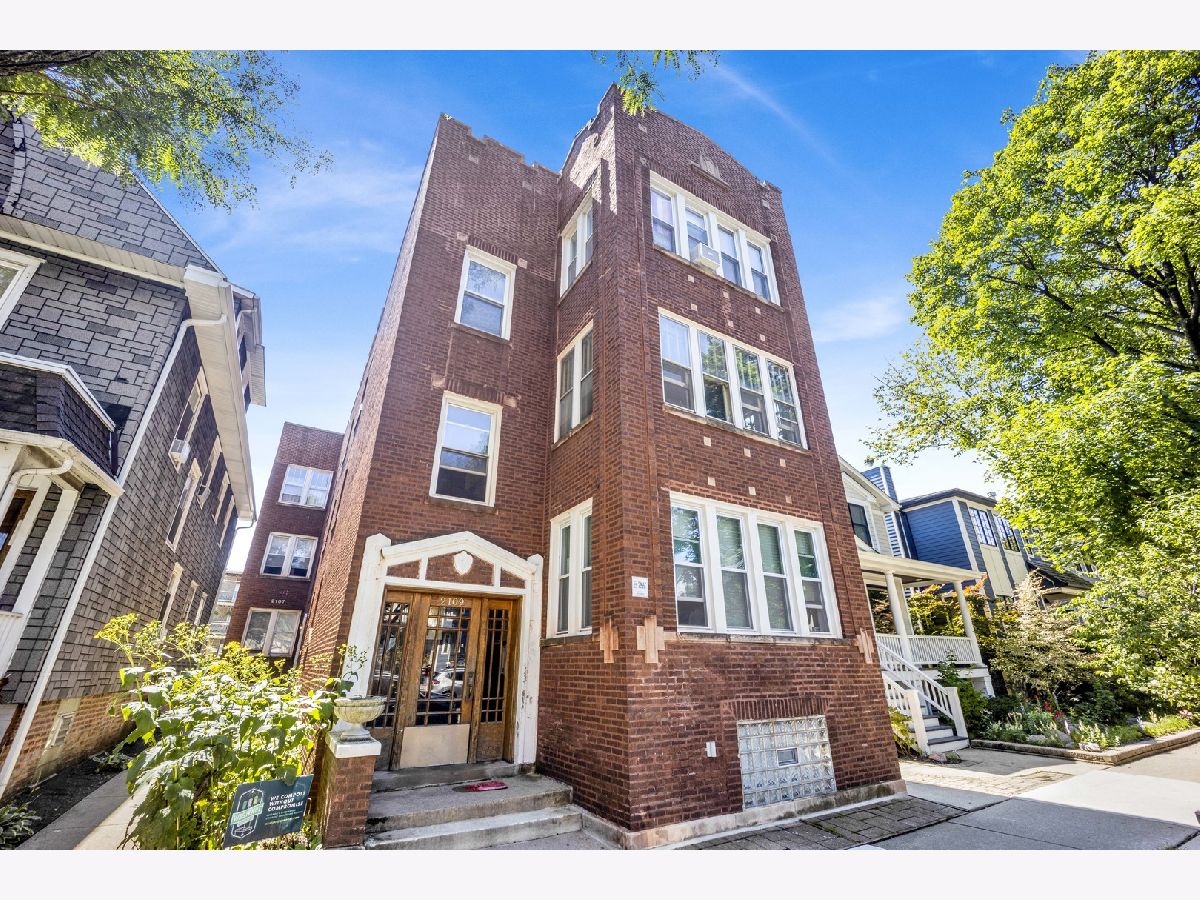  For Rent Chicago Illinois, 2109 Eastwood