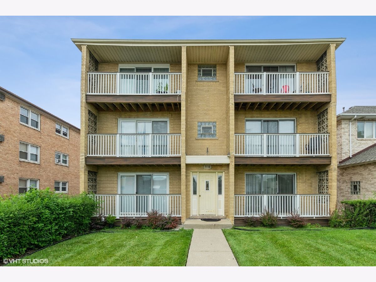  For Rent Bridgeview Illinois, 7138 82nd