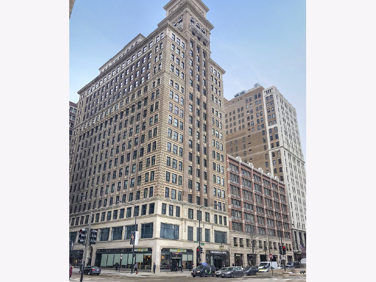  For Sale Chicago Illinois, 6 Michigan Avenue