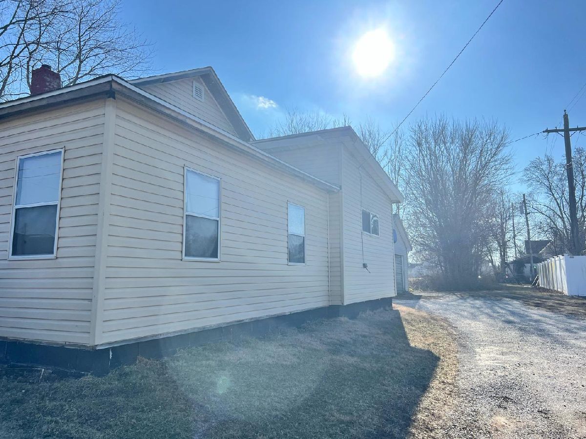  Sold Streator Illinois, 307 Bronson