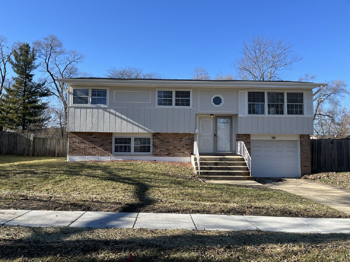  For Sale Sauk Village Illinois, 21624 Gailine Avenue
