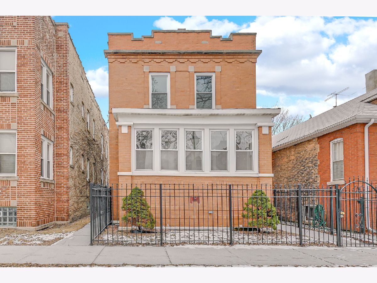  For Sale Chicago Illinois, 6553 Eberhart Avenue