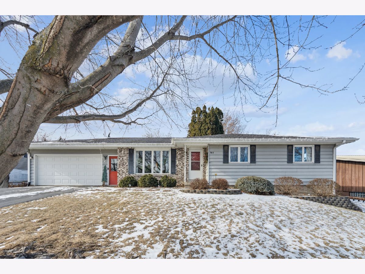  For Sale Fulton Illinois, 302 Baker Street