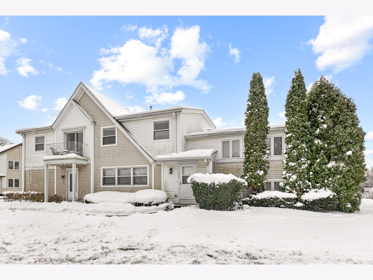 Townhomes & Condos For Rent Inverrary Deerfield Illinois, 262 Inverrary