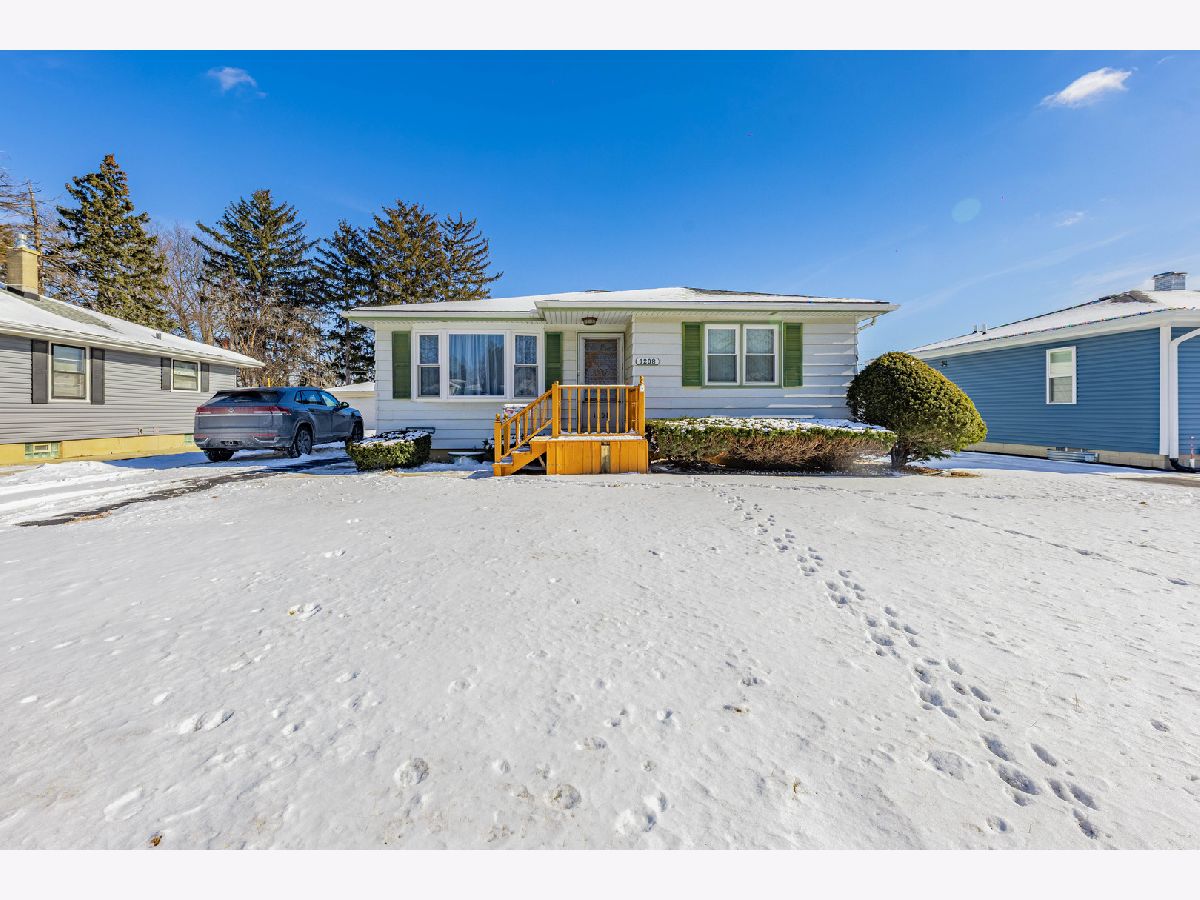  Rented Joliet Illinois, 1208 Waverly