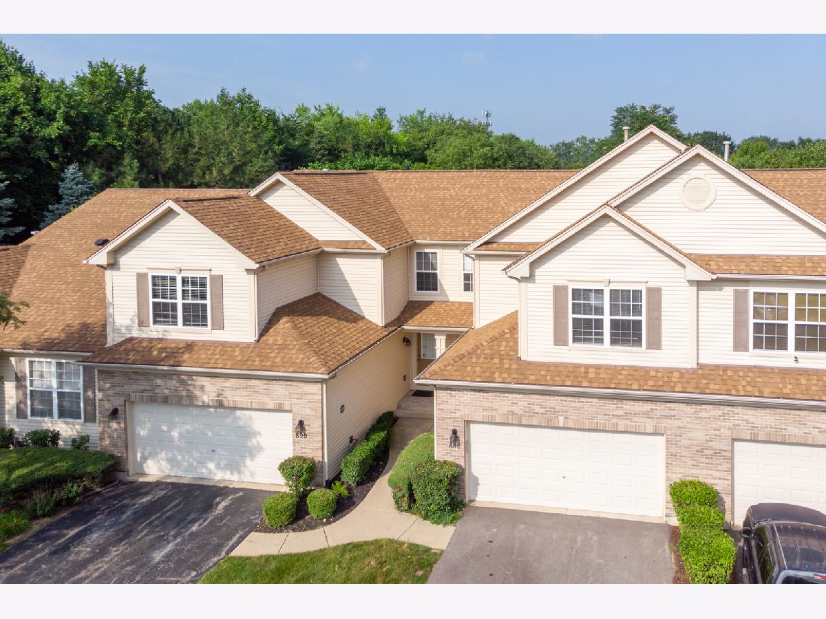  Rented Elgin Illinois, 880 Countryfield