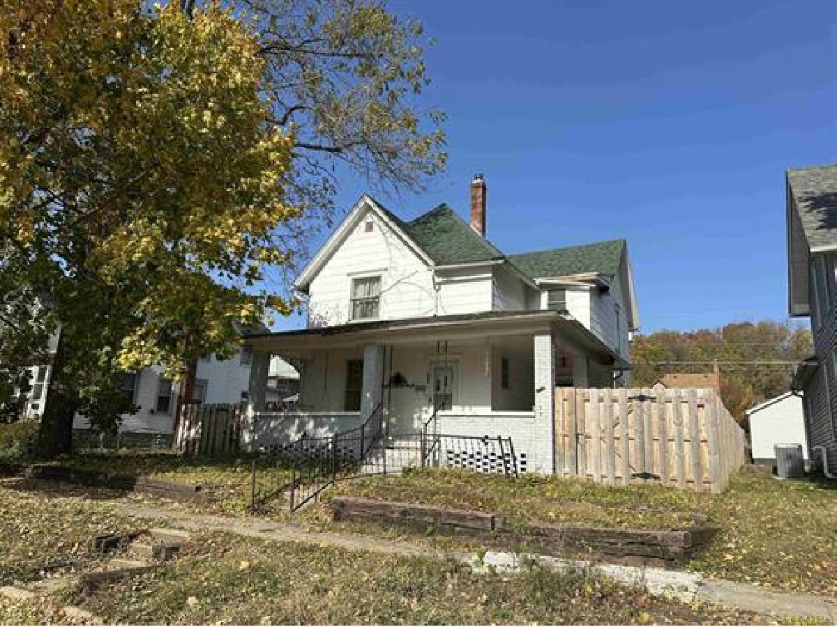  Sold Savanna Illinois, 616 Bowen