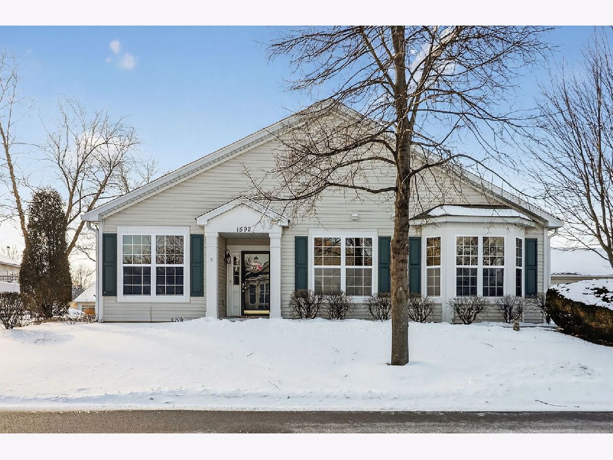 Homes & Townhomes For Sale Grand Haven Romeoville Illinois, 1592 Ludington Circle