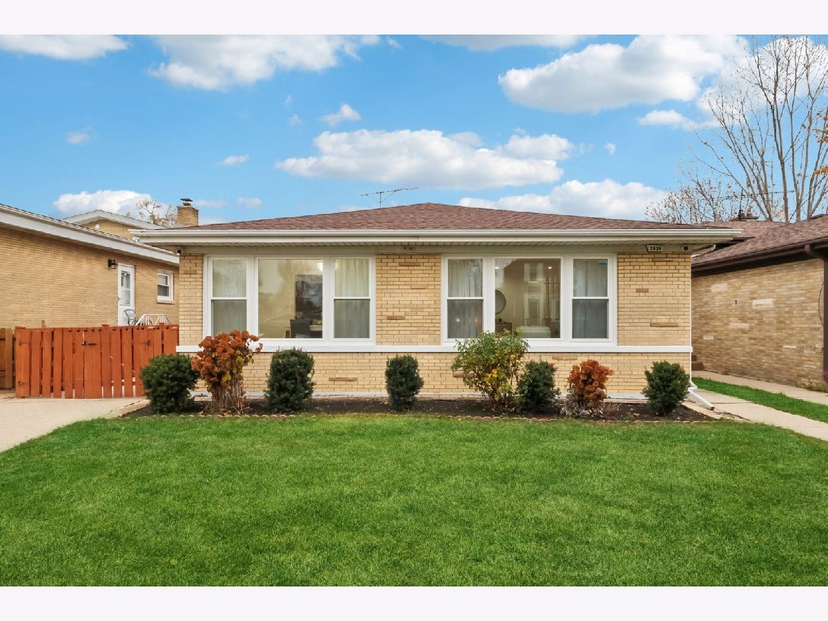  For Sale Lincolnwood Illinois, 3836 Estes Avenue