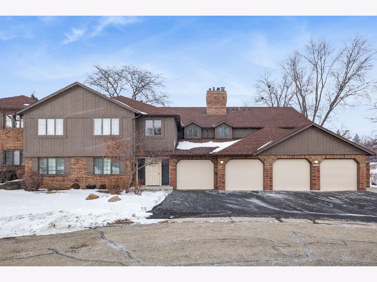 Condos & Townhomes For Sale Oak Hills Country Club Palos Heights Illinois, 7930 Lakeview Court