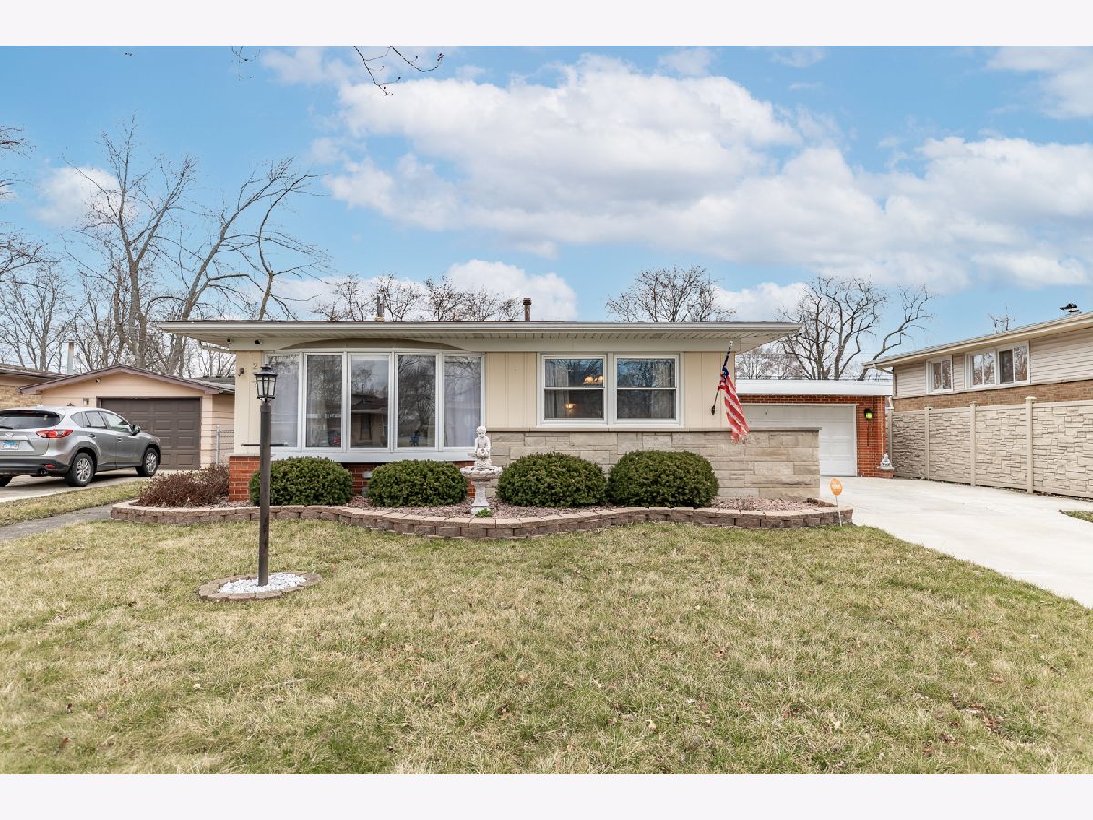  For Sale Chicago Heights Illinois, 277 May Court
