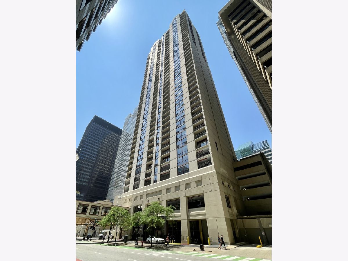  For Rent Chicago Illinois, 200 Dearborn